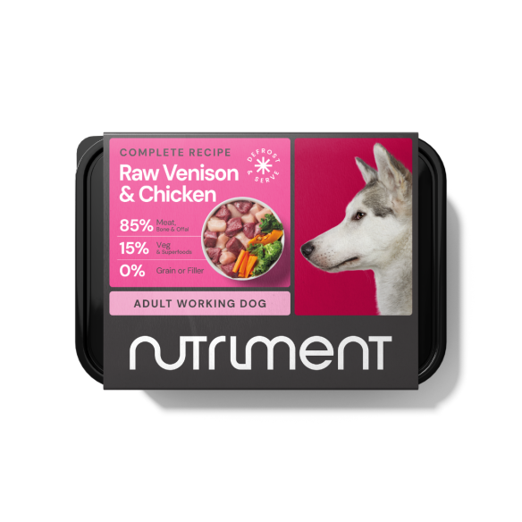 Nutriment Venison With Chicken Tub  500G